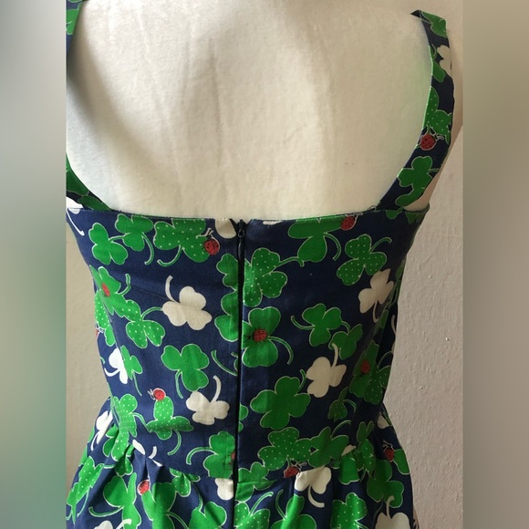 Vintage shamrock dress with ladybugs. - Picture 4 of 5